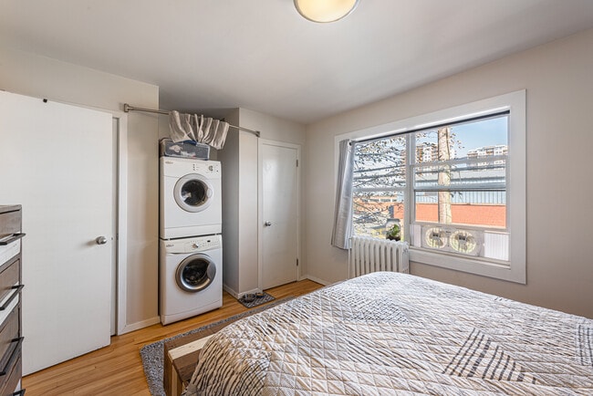 Photo du bâtiment - 2966 Windsor St