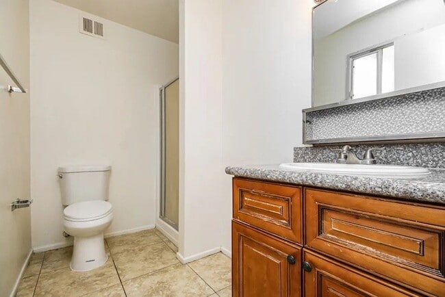 Photo - 3527 S Shafer Dr Townhome