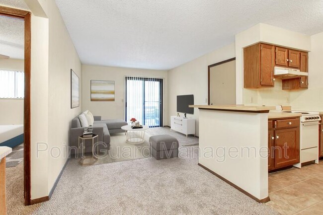 Building Photo - 2759 N Amidon Ave
