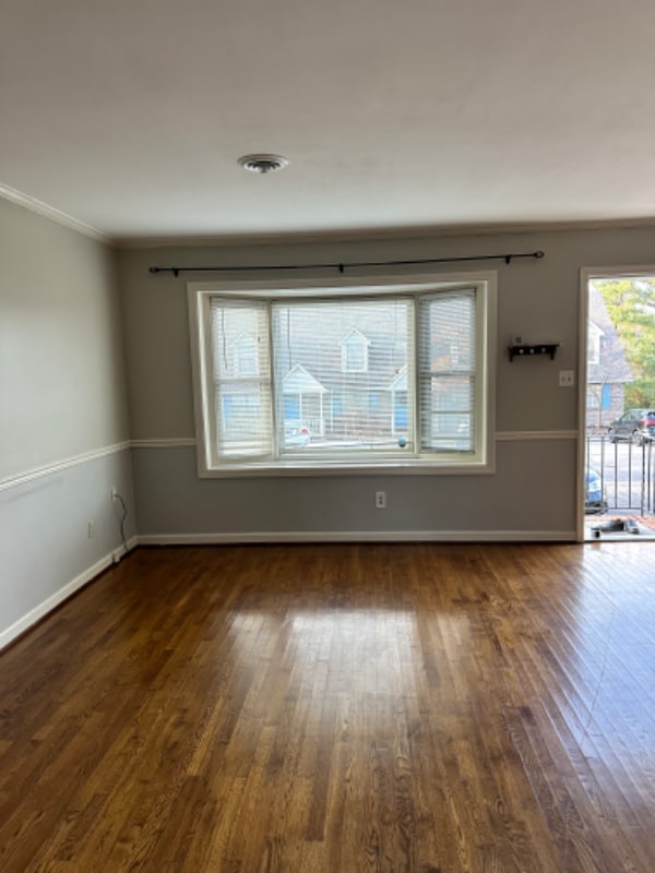 Building Photo - 487 Bramblewood Ln