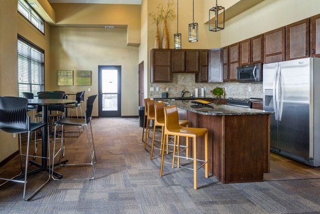 Apartamentos South Ridge — foto de la comunidad - South Ridge