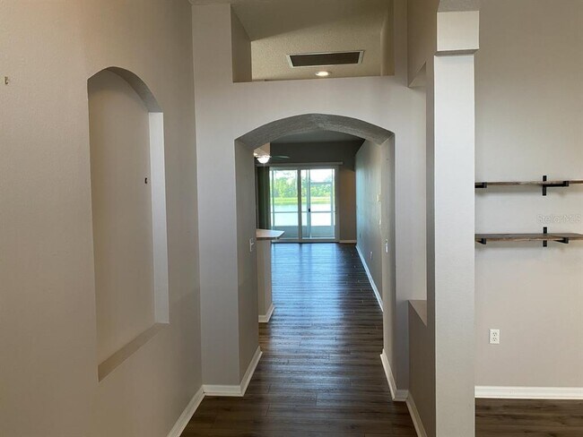 Building Photo - 28826 Raindance Ave
