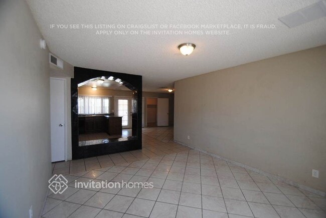 Building Photo - 3105 N 59th Ave