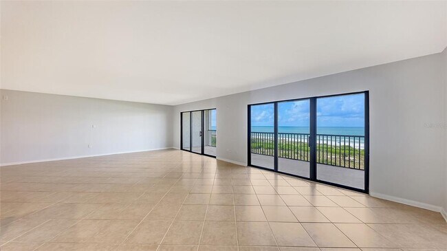 Building Photo - 420 Beach Rd