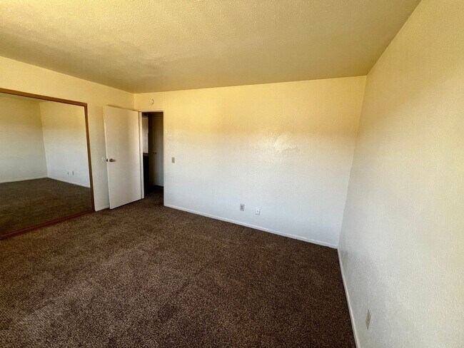 Foto del edificio - 73796 Cactus Dr