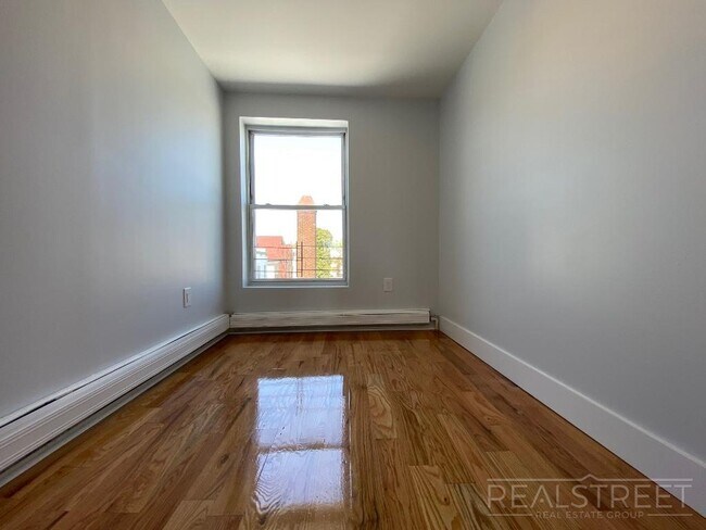 Floorplan - 2777 Atlantic Ave