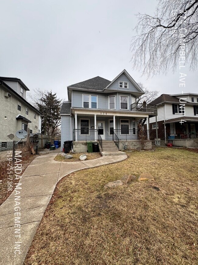 Photo du bâtiment - COZY 1+1 BED/ 1 BATH UPPER UNIT WEST END INCLUSIVE $500 SIGNING BONUS!