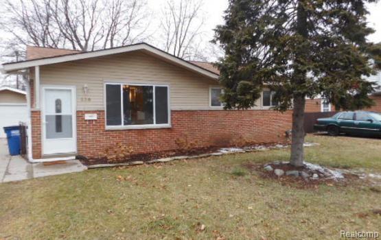 Foto principal - 330 S Byfield St