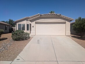 Building Photo - 8849 N Majestic Mountain Dr