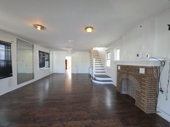 Foto del edificio - 346 N Delaware Ave