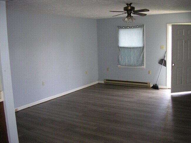 Foto del edificio - 3812 Charlie Moran Hwy