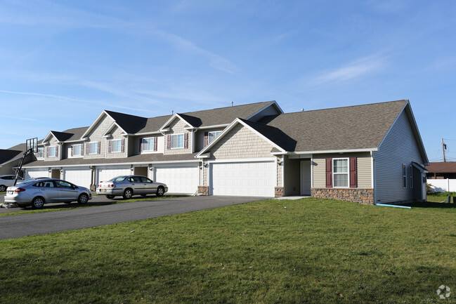 Building Photo - Hunters Gate Townhomes