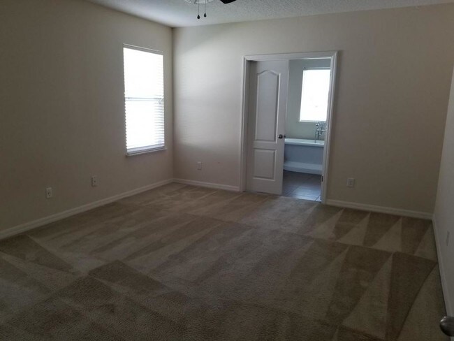 Building Photo - 139 Cedar Circle Dr