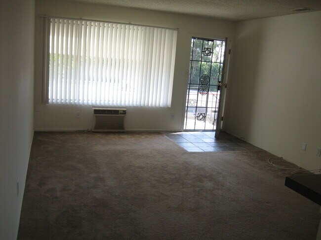 LivingRoom - 12429 Breezewood Dr