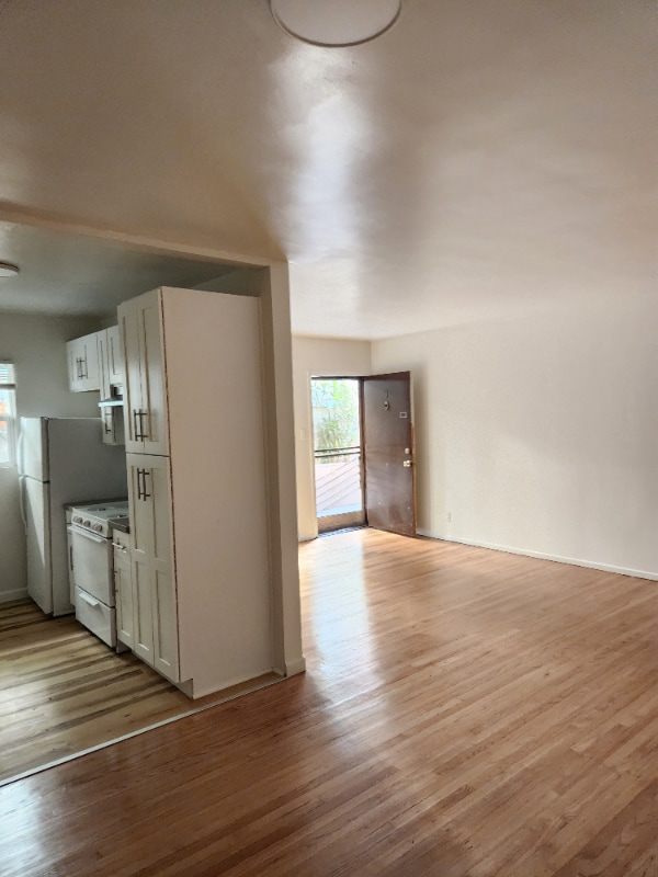 1231 N Formosa Ave Unit 3, West Hollywood, CA 90046 Room for Rent in