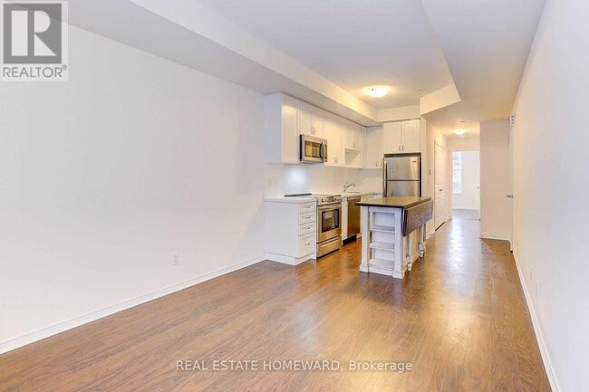 Building Photo - 1100 Briar Hill Ave