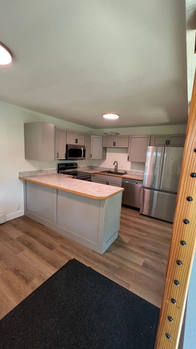 Building Photo - 211 W Manor Ave