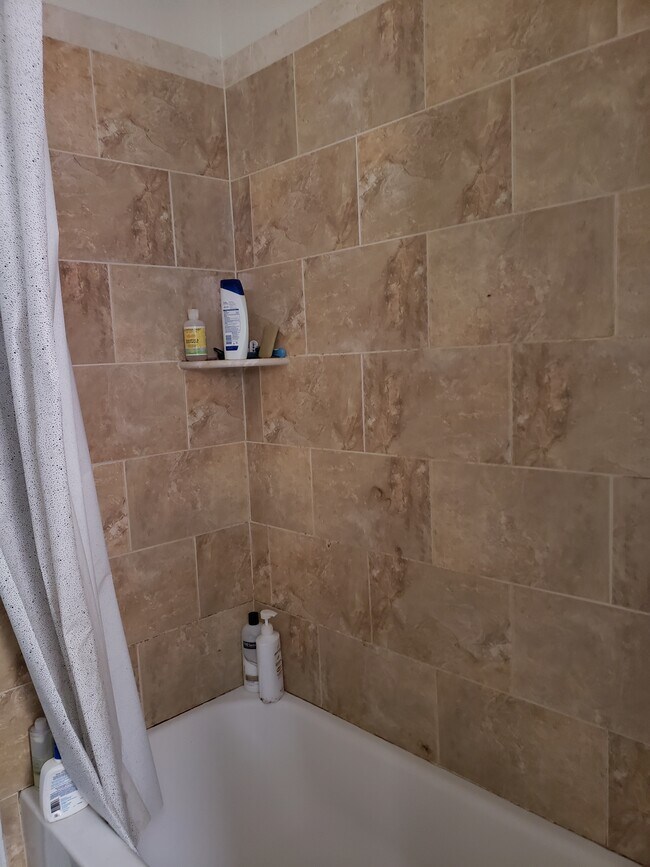 baño - 4228 Spruce St