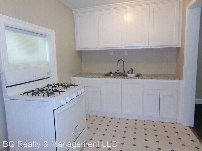 Building Photo - 1 br, 1 bath House - 2111 1/2 4th Street