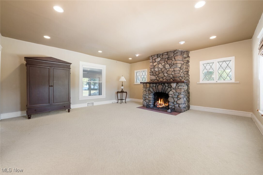 31103 Lakeshore Blvd Willowick, OH 44095 – photo 5