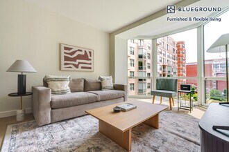 Building Photo - 425 8th St NW