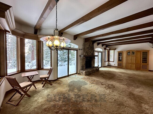 Foto del edificio - Beautiful Bavarian Chalet in Incline Villa...
