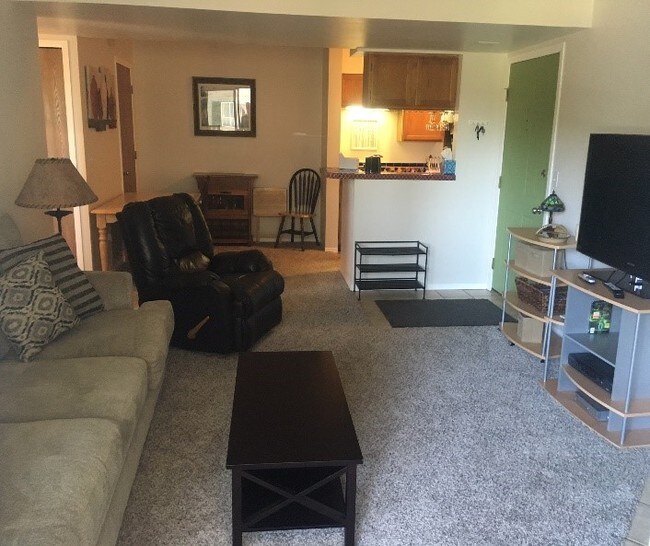 Foto del edificio - 4660 White Rock Cir