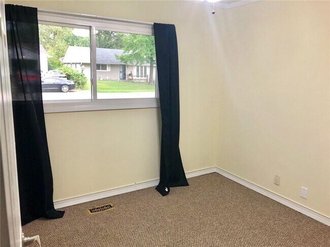 Foto del edificio - 3978 Arborcrest Dr