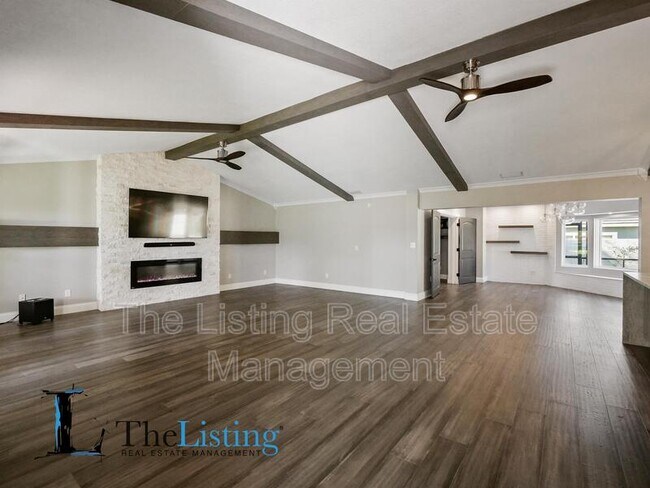 Building Photo - 8268 Burgos Ct
