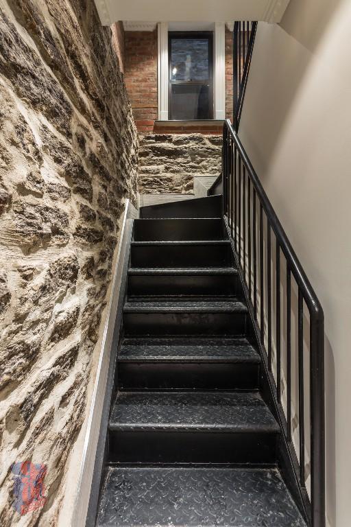 Primary Photo - 147 Avenue A