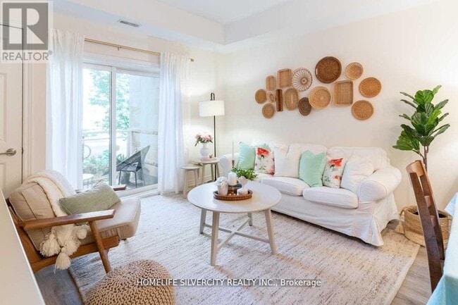 Building Photo - 650 Gordon St