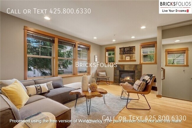 Foto del edificio - Experience the Best of Both Worlds: Cozy R...