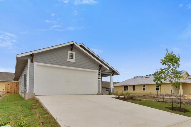 Building Photo - 187 Living Reef Dr