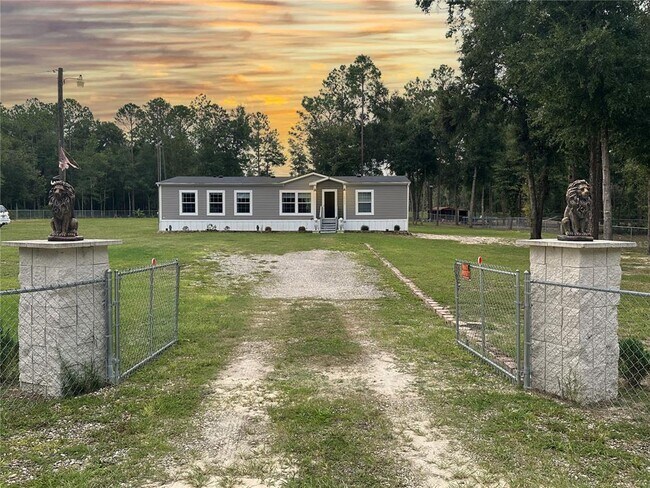 Building Photo - 16199 SW 50th Street Rd