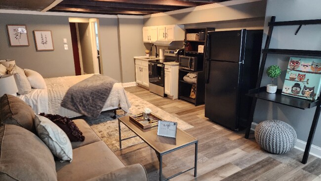 Photo - 3122 Presstman St House