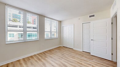 Interior Photo - The Slade at Channelside