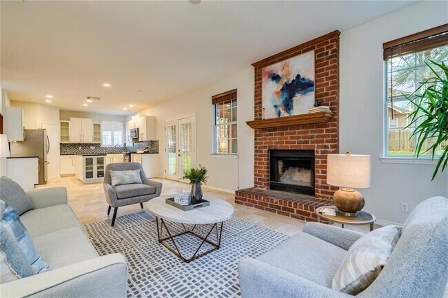 Foto del edificio - 7800 Lonesome Dove Cove