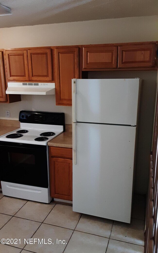 Building Photo - 5348 Westchase Ct