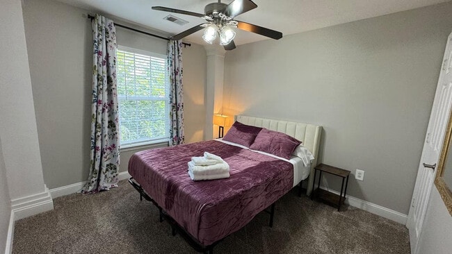 Foto del edificio - 135 Growden Ln