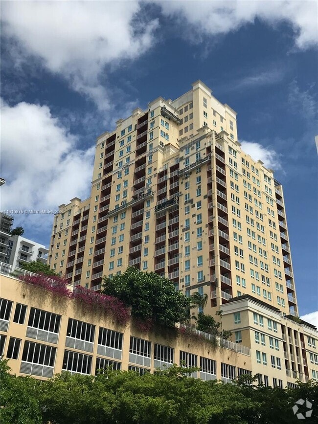 Building Photo - 7350 SW 89th St