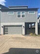 Building Photo - 7707 Jack Oak Ave