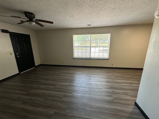 Building Photo - Bartlesville Cara Manor