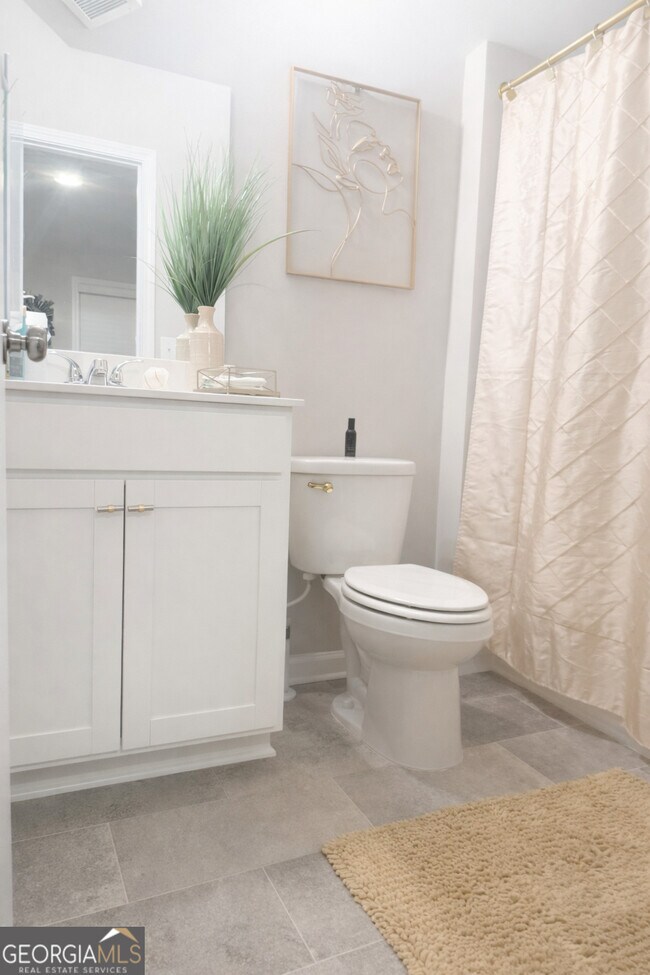 Foto del edificio - 8 Nickel Dr