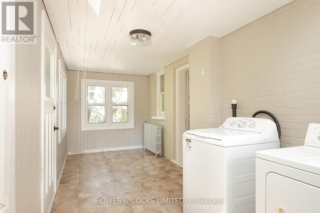 Photo du bâtiment - 530 Chamberlain St