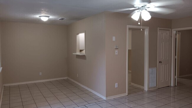 Building Photo - 6630 - 6632 Fuqua Dr