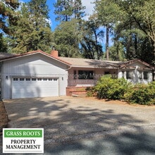 Building Photo - 15099 Fay Rd