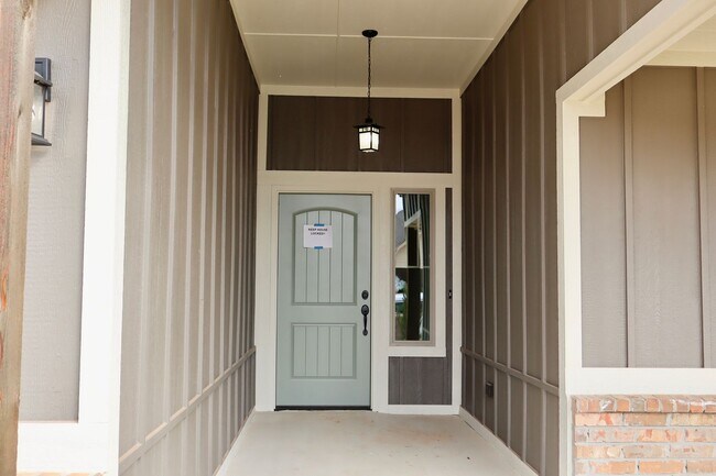 Foto del edificio - Brand New Home Shawnee OK