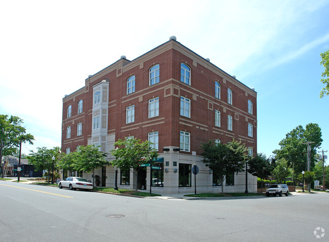Foto del edificio - The Kingston