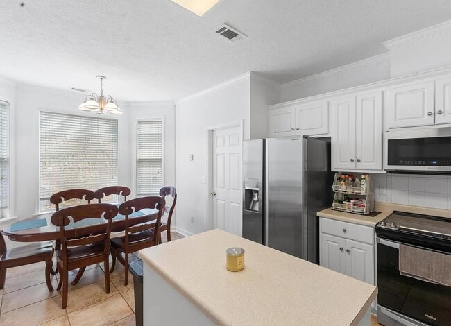 Foto del edificio - 338 Bisham Ct