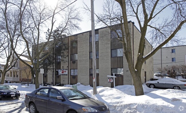 Capitol Park Apartments - 126-128 S Franklin St